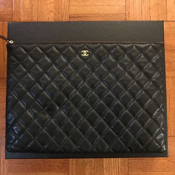 ❌SOLD❌Chanel O case clutch - Picture 6 of 7